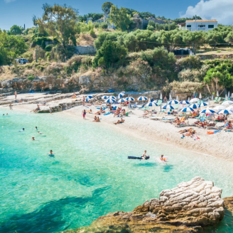 Adults-only vakantie aan de kust Corfu