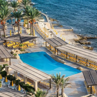 4*-hotel direct aan het strand op Malta