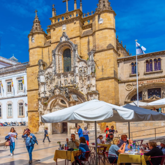 Exclusieve UPGRADE: Fly & Drive klassiek Portugal