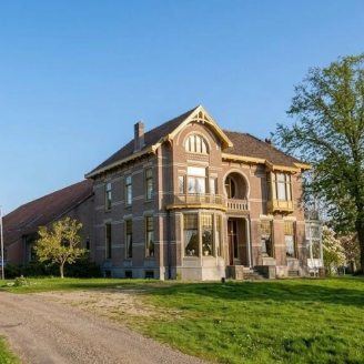 Boutique hotel Groningen incl. XXL bubbelbad!