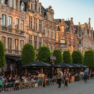 Ontdek de charme van Leuven vanuit een modern 4*-hotel op een TOPLOCATIE in het centrum