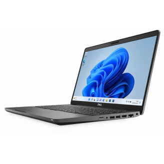Dell Latitude 5500 refurbished laptop met 15,6 inch scherm schuin van voren