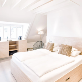 Verblijf in een sfeervolle SUITE in het gezellige Nes op Ameland incl. ontbijt!