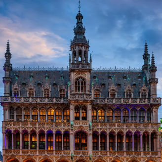 Verblijf in een LUXE 4*-Hilton hotel nabij Brussel en ontdek de magische kerstmarkt & winterpret