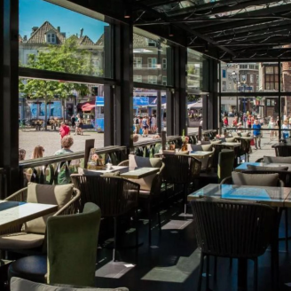 4*-hotel direct aan de markt in hartje Den Bosch