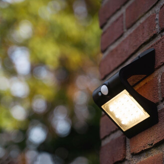 FlinQ Solar LED Wandlamp