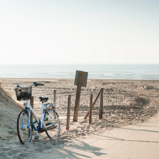 4*-hotel met zwembad aan het strand in Noordwijk incl. ontbijt & diner